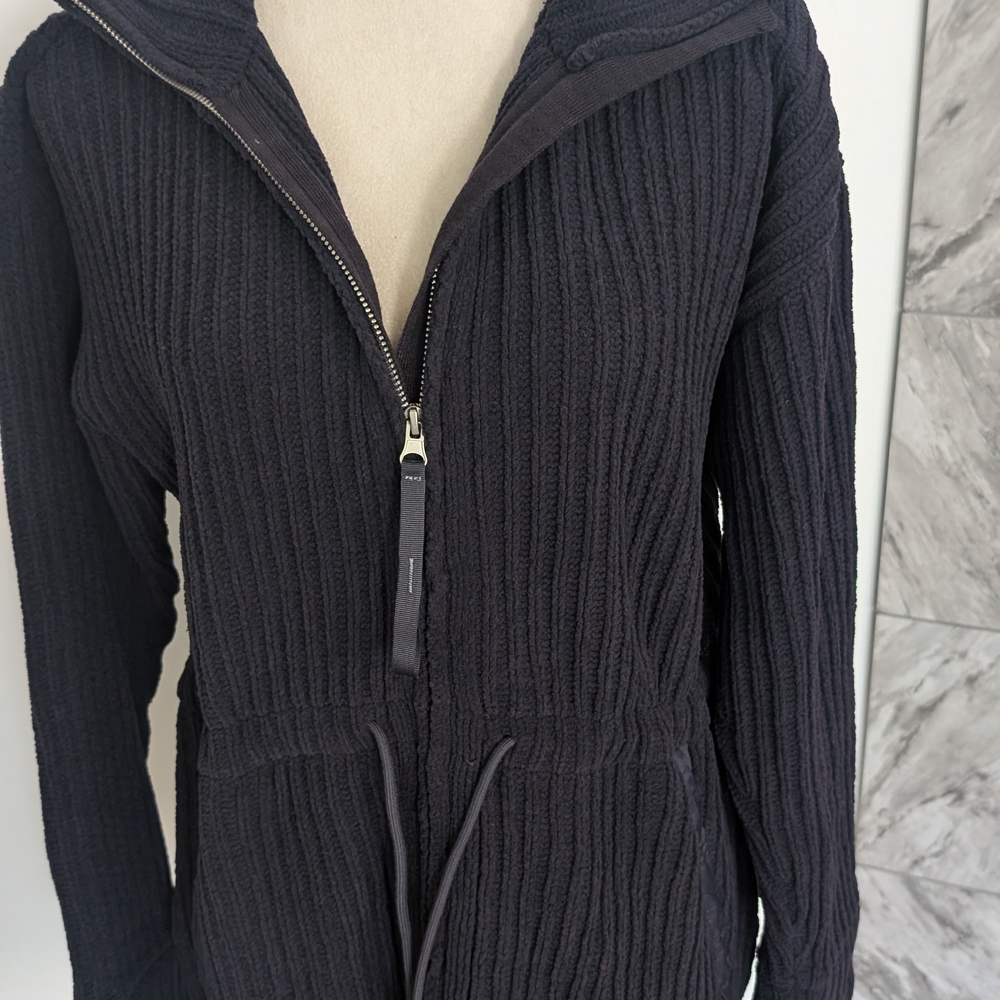 Black Zippered Women's Cardigan